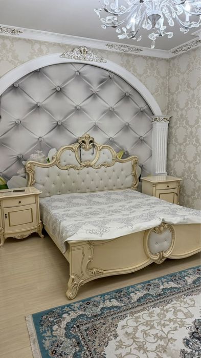 Спальный гарнитур