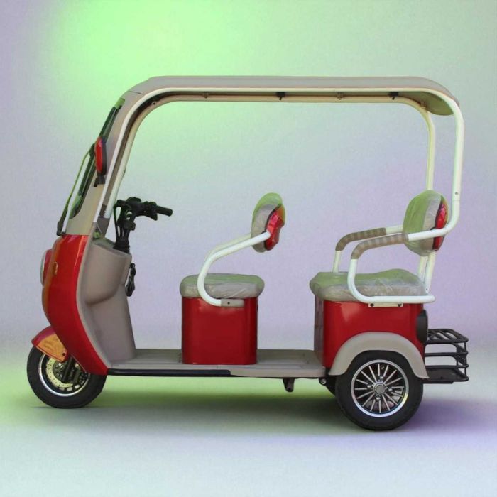 Триместна електрическа триколка RED GOLF 2000W/60V/25Ah