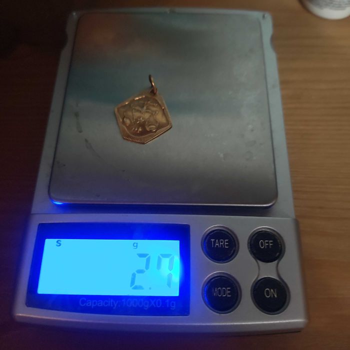 Златна плочка Везни ръчна изработка