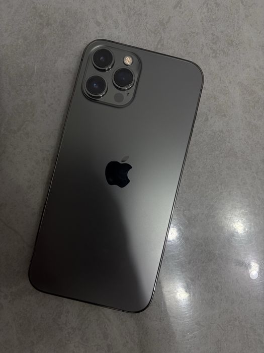 Продам Iphone 12 PRO MAX 256 ГБ