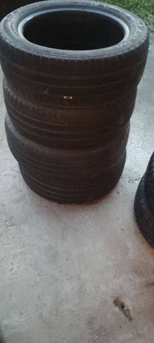 Vând sau schimb roți pentru Skoda Fabia