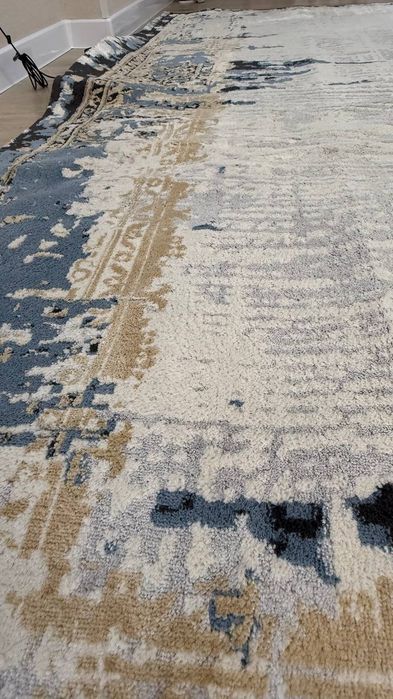 Продам ковёр 300*400