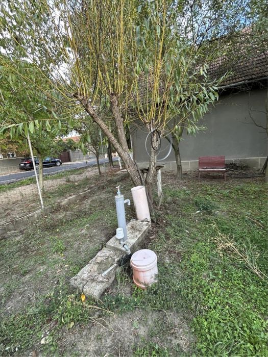 Vand livada sau loc de casa