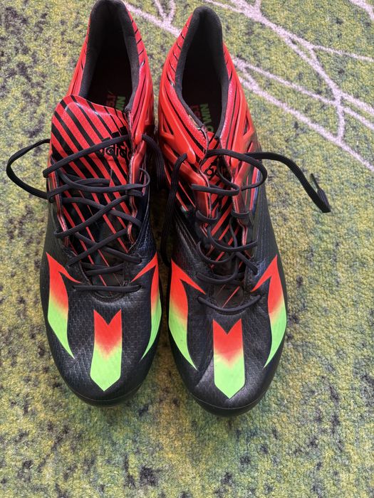 Бутонки   Адидас