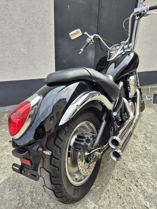 Kawasaki Vulcan VN900 Custom