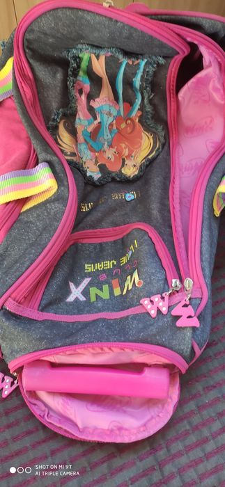 Продам рюкзак для девочки