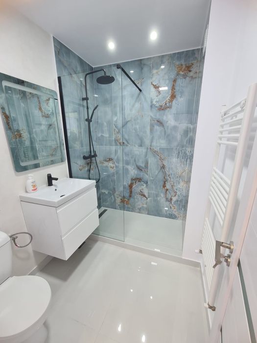 Inchiere apartament zona UMF- 2 camere