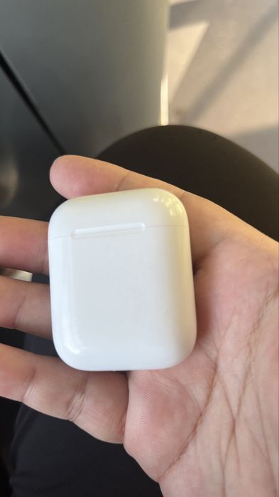 Кейс без наушников  Air pods 2