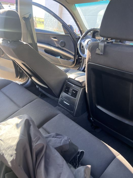 Vand sau schimb tot cu Bmw automat