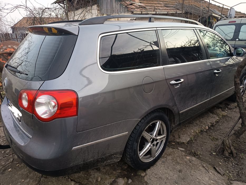 Vând Vw Passat B6