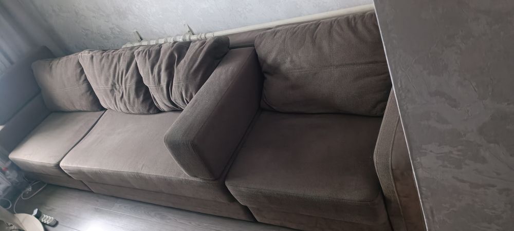 Продам диван 3.4 метра длина
