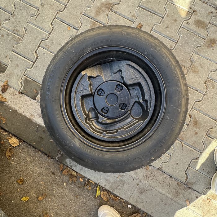 Продавам оригинална Dunlop патерица и органайзер за W164