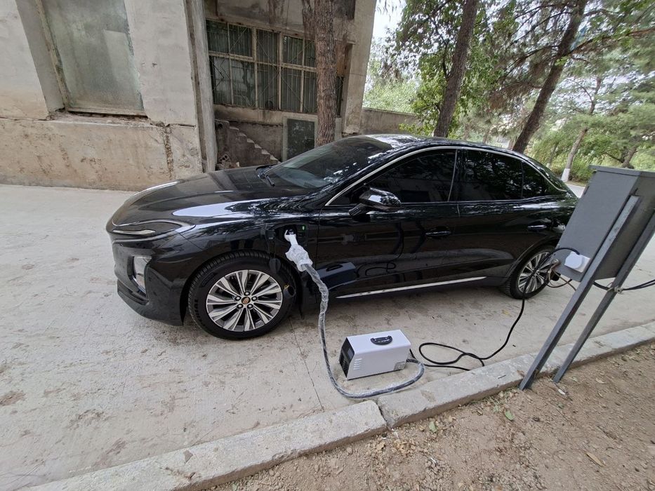 В наличии, 7 кВт-220V зарядное устройство для электромобилей.