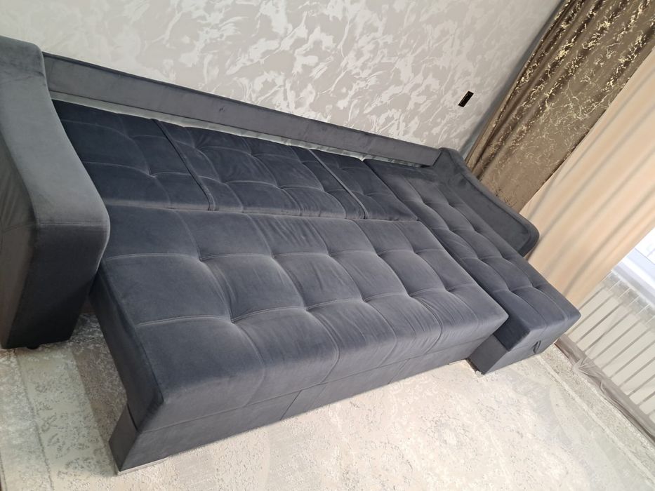 Продам большой диван