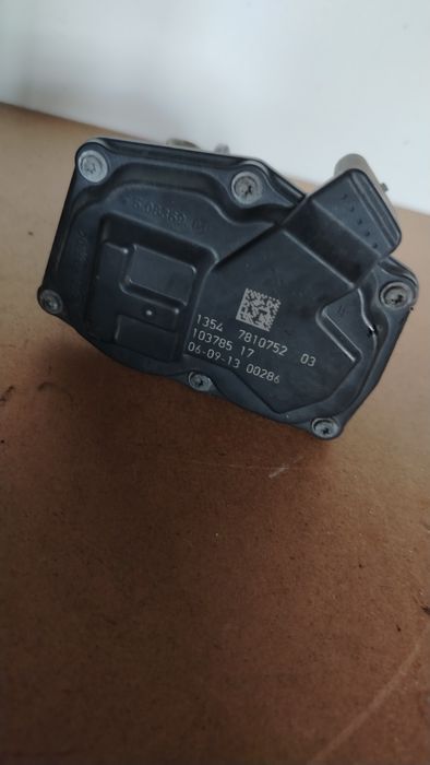 Дросел клапа БМВ е84 е87 е90 ф10 ф30 / BMW f10 e81 e87 e90 e84 N47D20