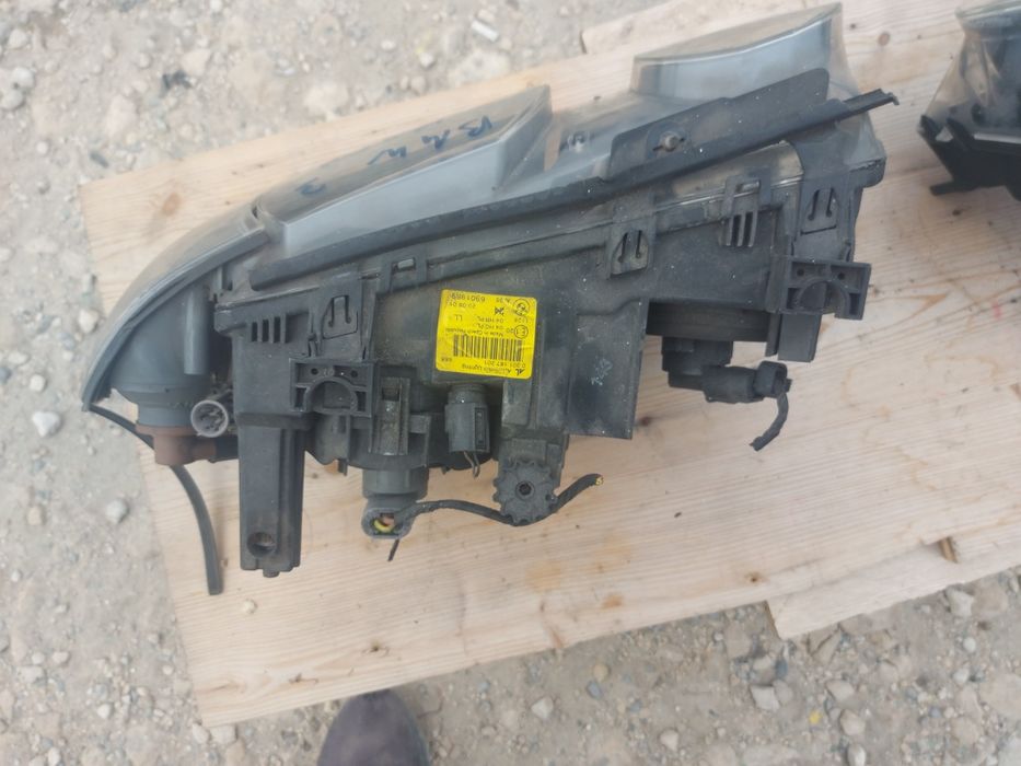 Оригинални Фарове за БМВ Е46 Компакт 98- 2004