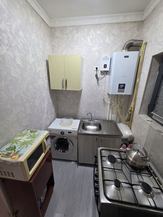 Қибрай тумани Тинчлик маҳалласи  2 хонали уй.