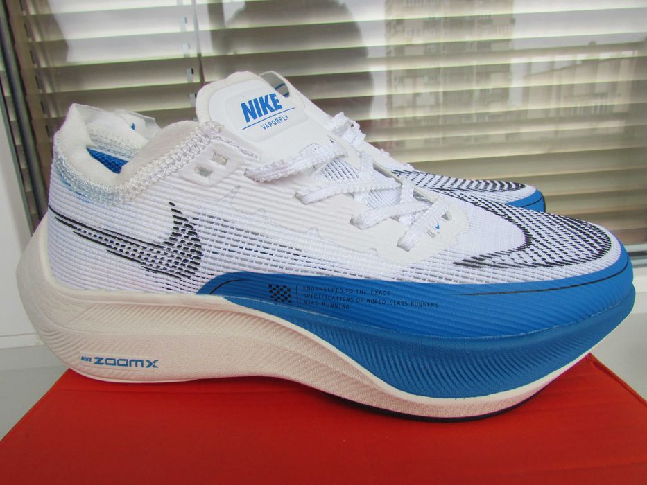 Дамски маратонки за бягане  Nike ZoomX Vaporfly Next% 2