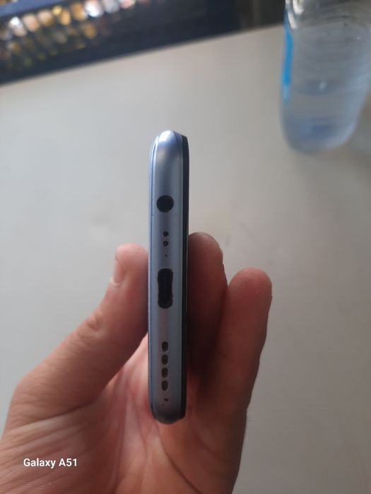 Realmi c 25 xotira 128