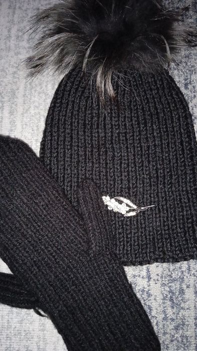 Отдам почти даром набор.