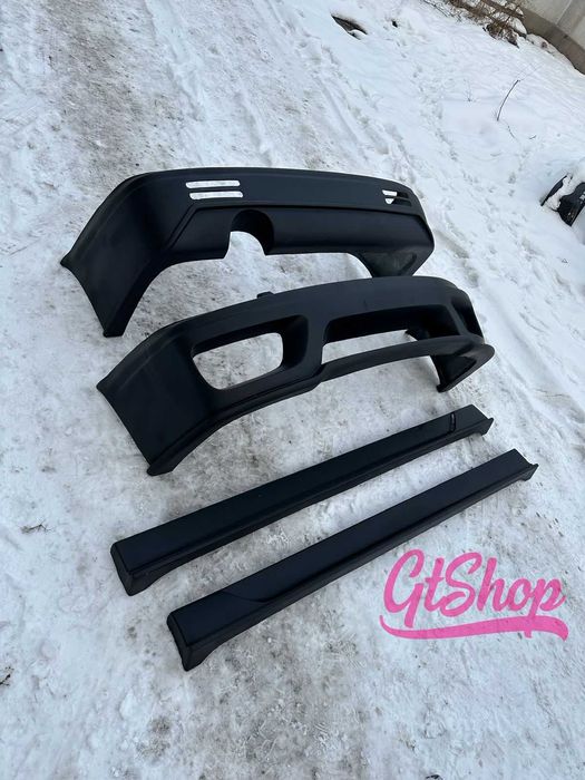 Передний бампер Subaru Legacy B4 Gialla Corsa