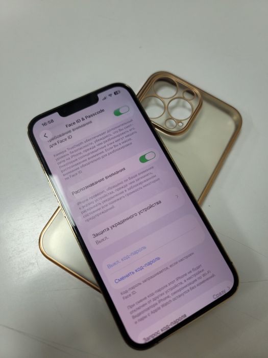 IPhone 13 pro Gold