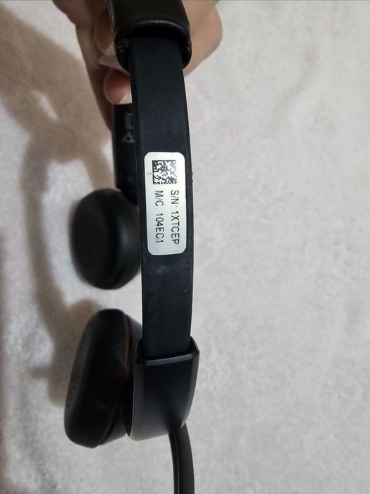 Casti Call Center VOYAGER FOCUS UCB825-M NO STAND (202652-04 / 202652-