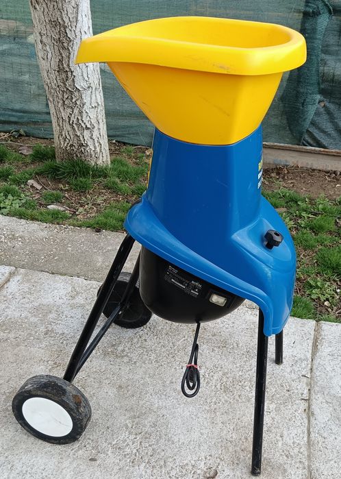 Tocător, tocătoare electrice pt crengi și resturi vegetale