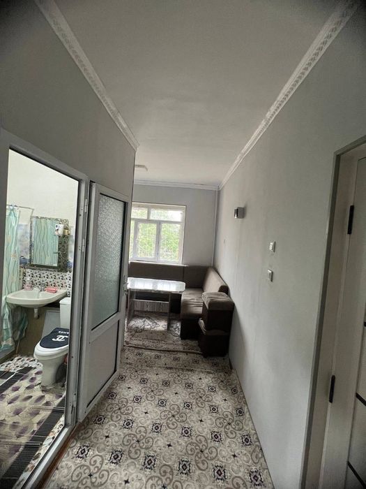 Сдаётся 1 комнатная квартира 
С обстановкой в горде Алмалыке