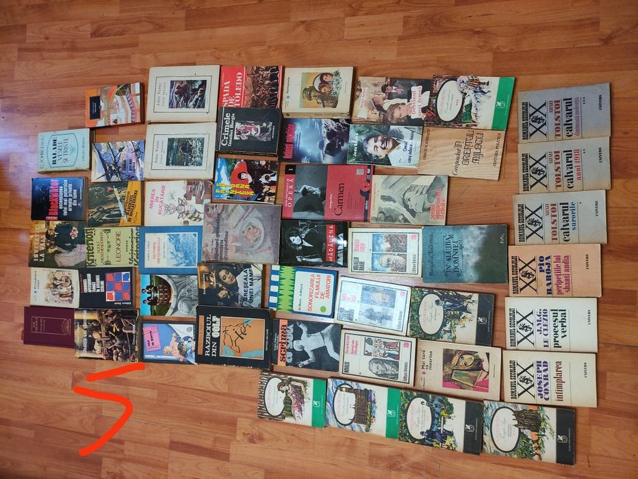 Carti vechi de vanzare, 5  lei o carte !