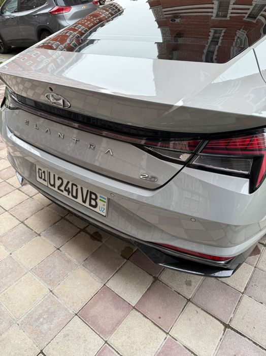 Hyundai Elantra 2022 2.0 Full позиция