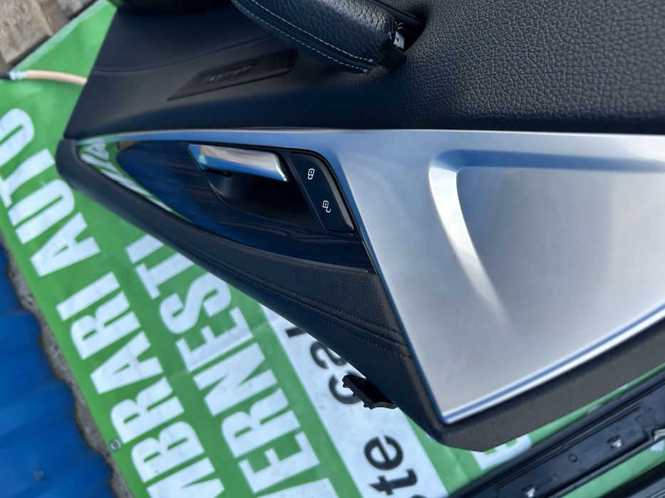 Trim ușă interior  dreapta față BMW G30