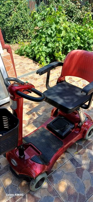 Vand scuter electric