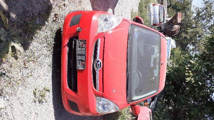 Daihatsu Cuore-1.0бензин/70к.с/2010г-на части