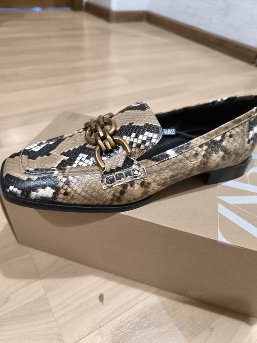 Туфли лоферы женские