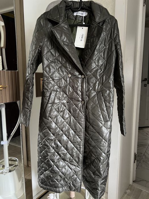 Стеганный плащ тонкий