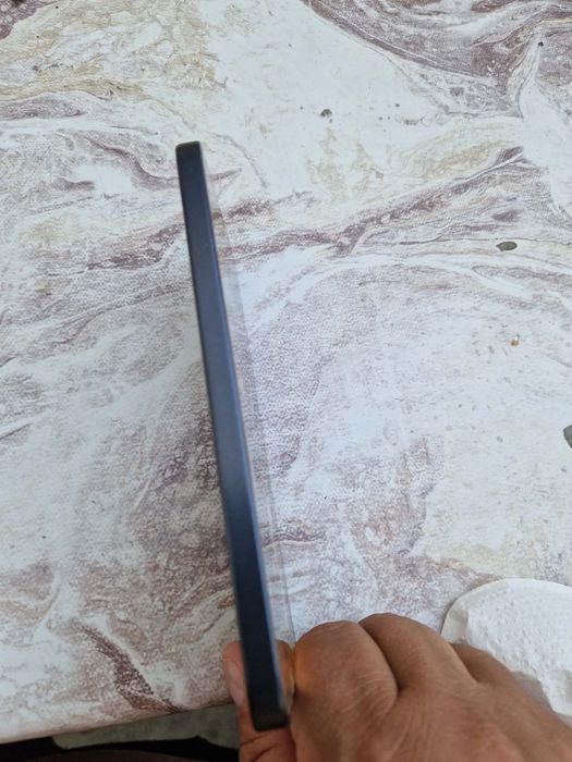 Vând honor 400 512 gb