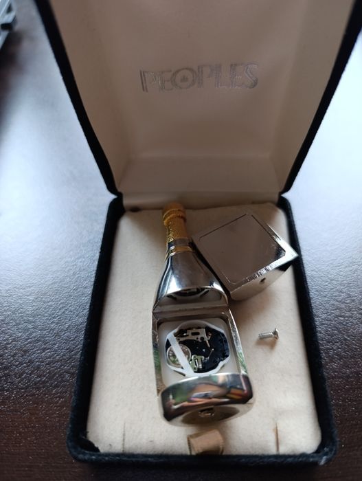 Часовник - сувенир