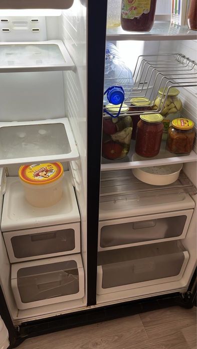 Продается холодильник Samsung в хорошем состоянии