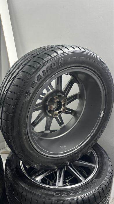 Продам диск с резиной летней ауди