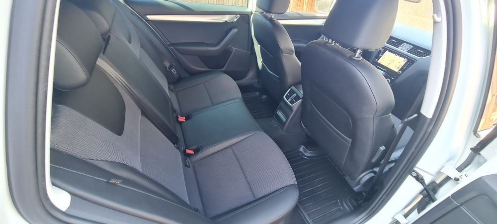 SKODA Octavia 2018 — imagine 5
