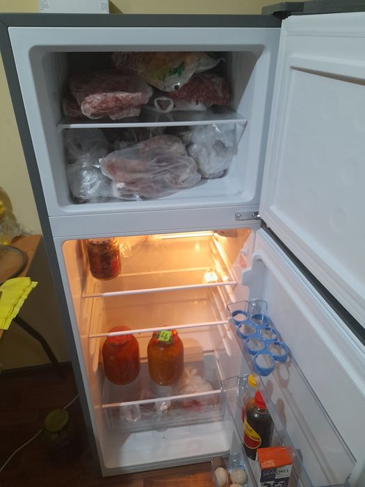 Холодильник,  срочно!