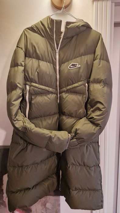 Geaca Nike/ marimea L/ ca noua