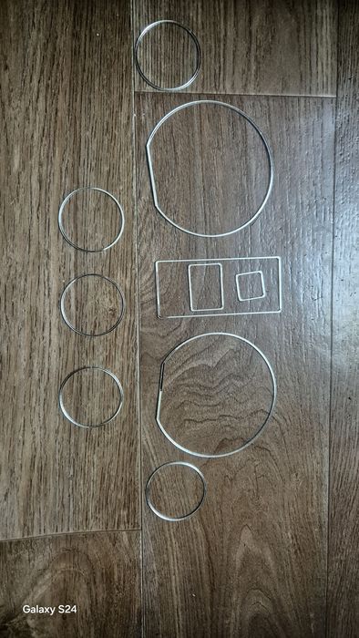 Кольца на приборную панель