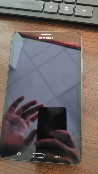 Galaxy Tab A  (7.0, LTE)