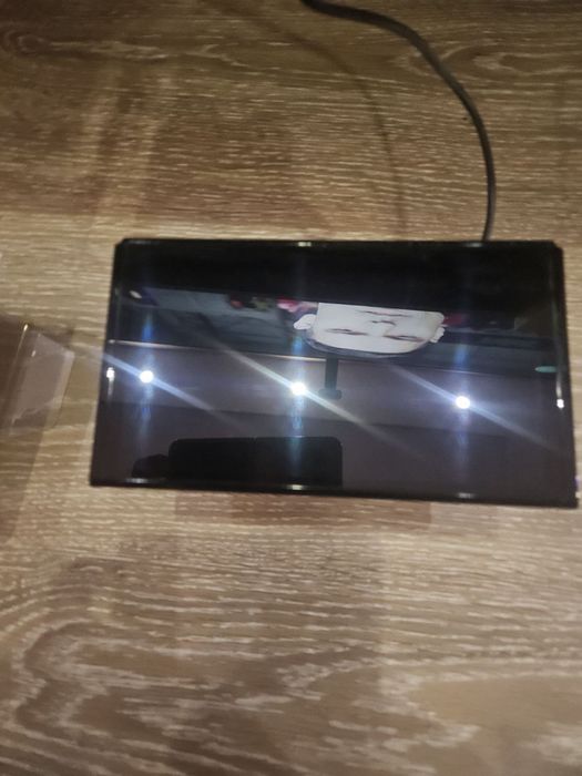 Nintendo Switch OLED - Neon Red & Neon Blue