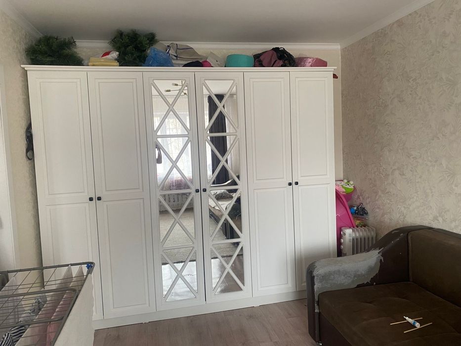 Продам шкаф стеночный