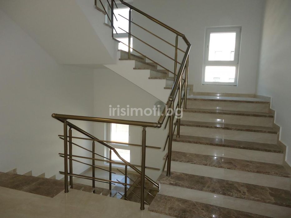 Продава се Двустаен апартамент в София, Малинова долина - 76 кв.м за 1786 €/кв.м - Снимка #10