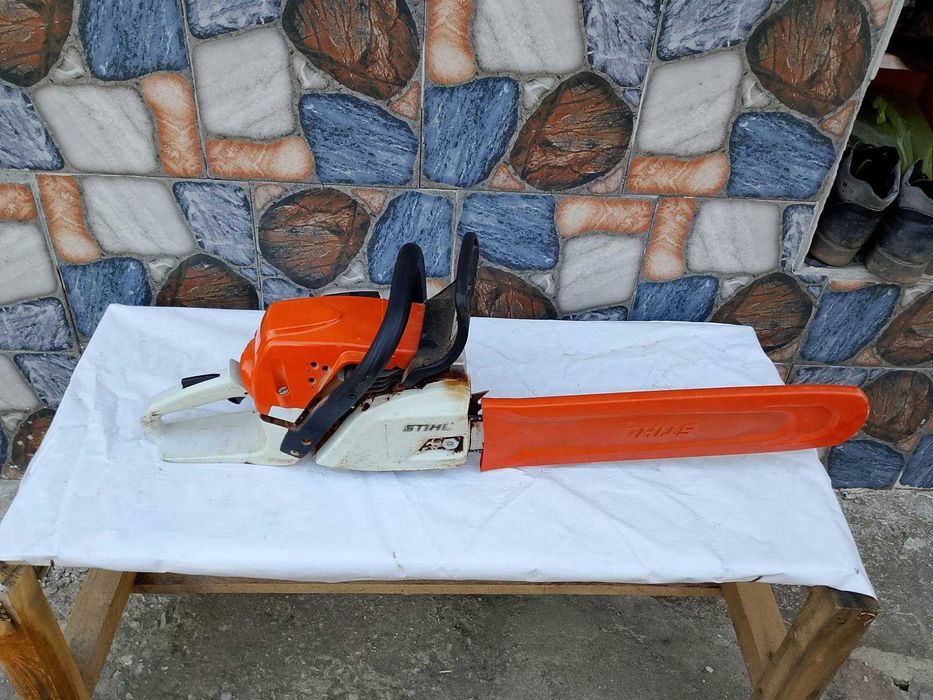 Моторна резачка STIHL 251