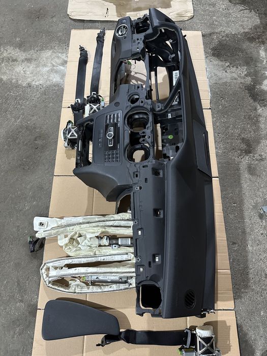 Kit airbag Mercedes GLK : Plansa bord / Centuri / Airbaguri